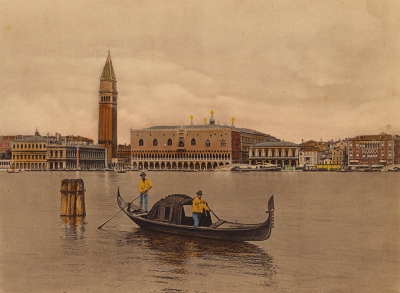 Venezia / Venice: Panorama e Gondola (coloured photo) da Italian Photographer