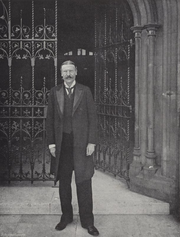 Il Dott. On. Sir A Acland Hood, Bart (foto in bianco e nero) da J. Benjamin Stone