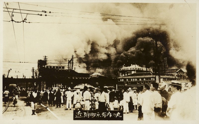 Conseguenze del Grande Terremoto del Kanto, Giappone, 1923 da Japanese Photographer