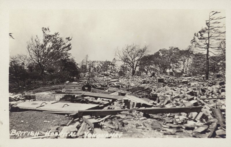 Conseguenze del Grande Terremoto del Kanto, Giappone, 1923 da Japanese Photographer