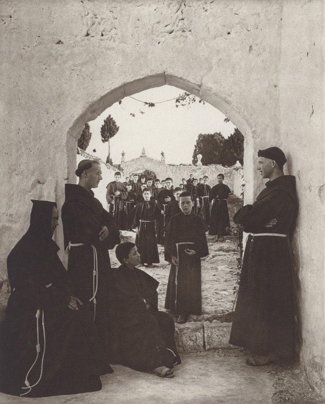 Spagna: Nella scuola del monastero da Kurt Hielscher