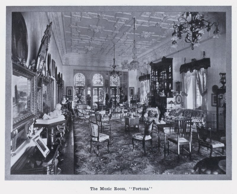 La sala della musica, "Fortuna" da Photographer Australian