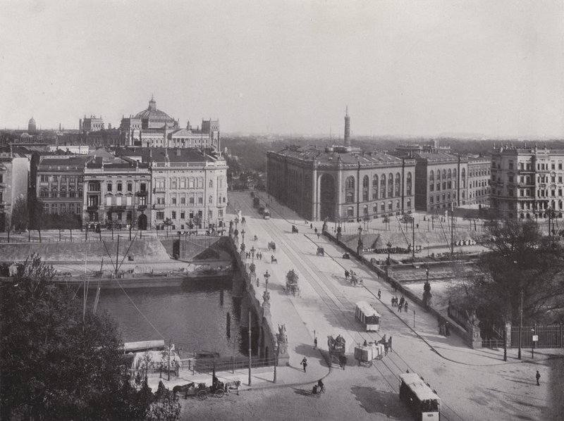 Ponte Moltke e edificio dello stato maggiore da Photographer German