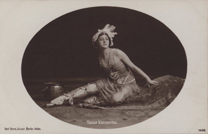 Tamara Karsavina, ballerina e insegnante di balletto russa da Photographer German
