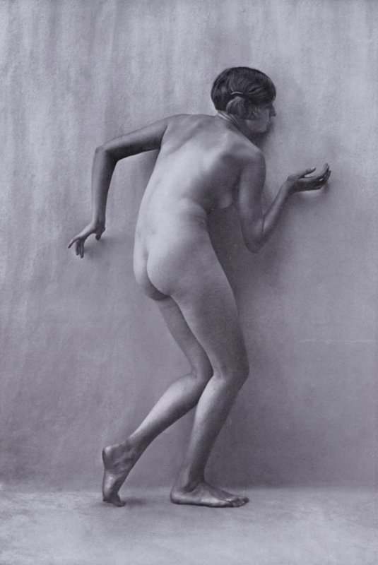 Il corpo bello, cultura fisica per donne (foto in b/n) da Photographer German