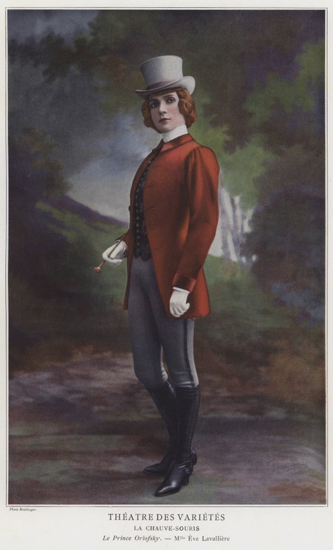 Eve Lavalliere come Principe Orlovsky in La Chauve-Souris da Reutlinger Studio