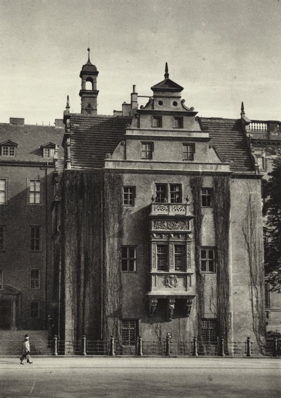Berlino: Schloss-Apotheke da Sasha Stone