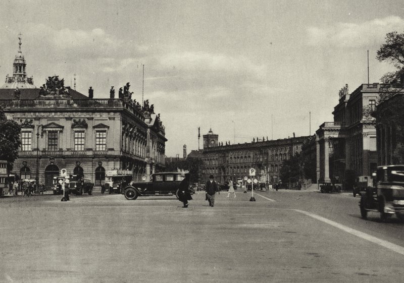 Berlino: Zeughaus und Kronprinzenpalais da Sasha Stone