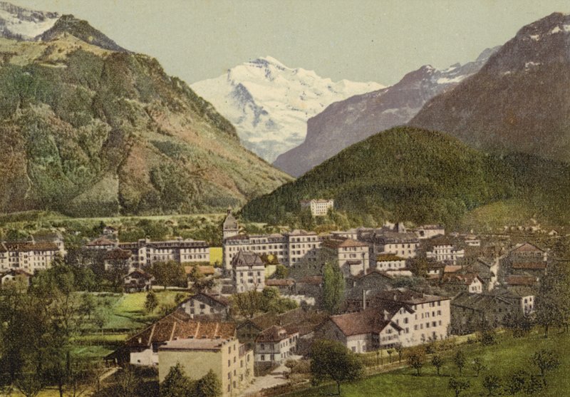 Berner Oberland: Interlaken, vista totale da Swiss Photographer