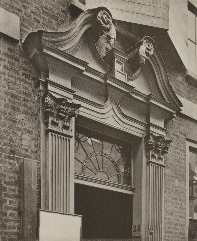 Porta, Crutched Friars, Londra da William Galsworthy Davie
