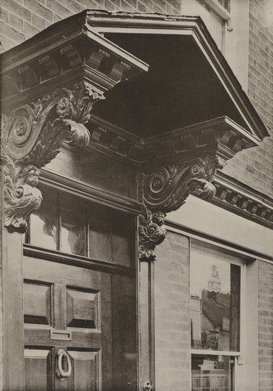 Porta, Uxbridge, Middlesex da William Galsworthy Davie