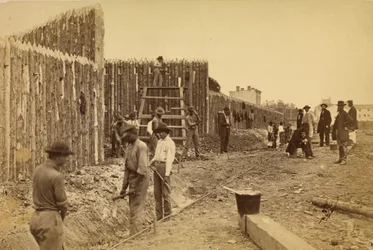 [Stockade costruita dal generale Haupt per proteggere le proprietà del governo, Orange  Alexandria R.R., Alexandria, Virigina].