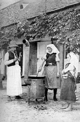 Preparazione della gelatina a Czinkota, Ungheria, 1922