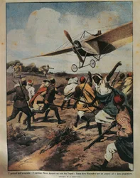 Illustrazione di copertina del Capitano Moizo che tenta un atterraggio di emergenza durante la Campagna Africana, di Achille Beltrame, da La Domenica del Corriere, 22 settembre 1912