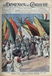 Il duce Benito Mussolini in viaggio in Libia è accolto dalla folla. Illustrazione di Achille Beltrame in "La domenica del corriere" del 28/03/1937