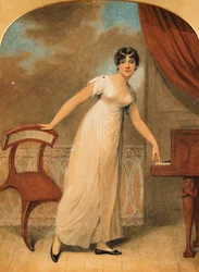 Ritratto di una signora, in piedi a figura intera in un vestito bianco accanto a un pianoforte