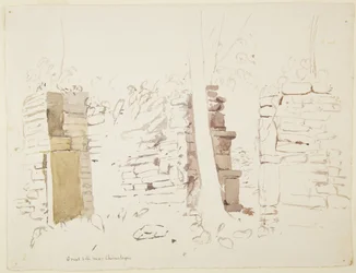 Il grande sito delle rovine a Chicualoque (vicino a Papantla) Veracruz, Messico (raffigurante i muri di pietra)