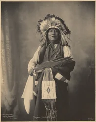 Aquila che gira, Sioux