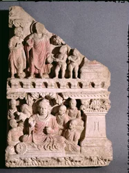 Scene della vita di Buddha: Offerta di una ciotola di polvere e il primo sermone, stile greco-buddista, da Hadda, I-IV secolo