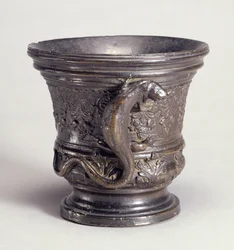 Mortaio con manico a forma di lucertola, c.1500