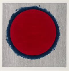 Cerchio rosso su blu, 2022