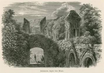 Abbazia di Glastonbury, interno, da ovest
