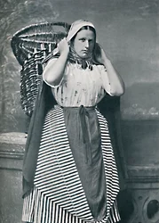 Una pescivendola di Newhaven, Scozia, 1912
