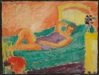 Ragazza reclinata