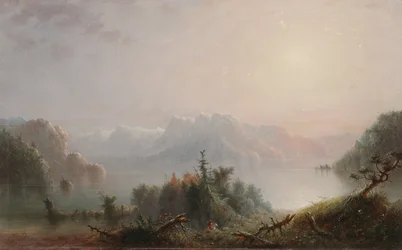 Il lago espande il suo seno solitario al cielo