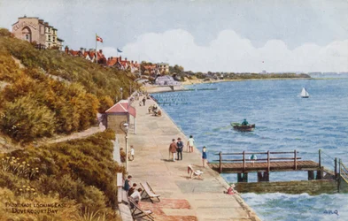 Passeggiata verso est, Dovercourt Bay