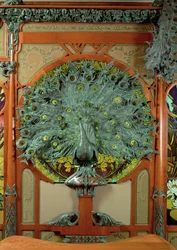 Pavone, pannello centrale della decorazione della bottega del gioielliere Fouquet (bronzo)