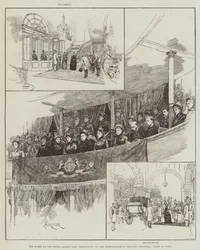 La Regina alla Royal Albert Hall, Kensington, alla rappresentazione dell