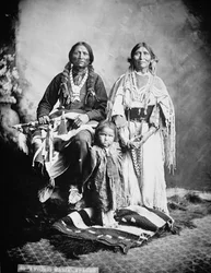Capo Apache Antonio Maria con la sua famiglia
