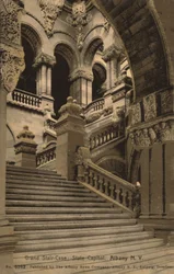Grande scalinata, Campidoglio, Albany, New York, USA (foto b/n)