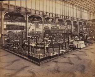 Esposizione della Howe Scale Co., Machinery Hall, Centennial International Exhibition, Philadelphia, 1876