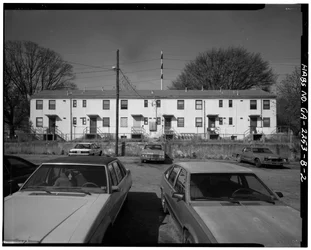 John Hope Homes, Edificio B-1, 338 Spelman Lane (Originariamente Leonard Street), Atlanta, Contea di Fulton, GA