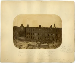 Caserme occidentali e parata, Battaglia di Fort Sumter, 15 aprile 1861
