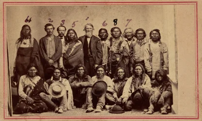 William F.M. Arny con i capi Apache e Ute, 1867 (foto)