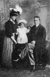 William Randolph Hearst e la sua famiglia