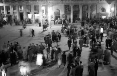 CROTONE - CARNEVALE IN PIAZZA
