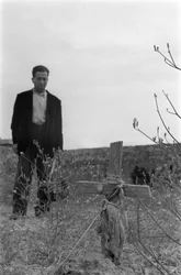 ECCIDIO DI MELISSA, IL CIMITERO