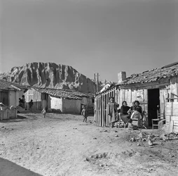 Famiglia, villaggio delle fabbriche di Montecatini