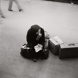 Aspettando la partenza, Roma, Italia
