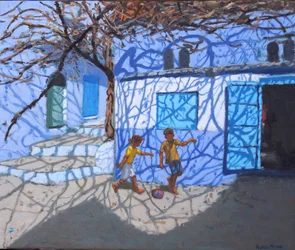 Giochi con la palla in strada, Chefchaouen, Marocco, 2018