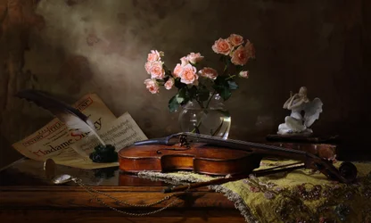 Violino romantico e rose