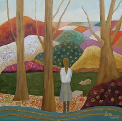 Una donna tra le colline dai colori vivaci