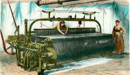 Telaio per tessitura meccanica in una grande fabbrica. Incisione intorno al 1860