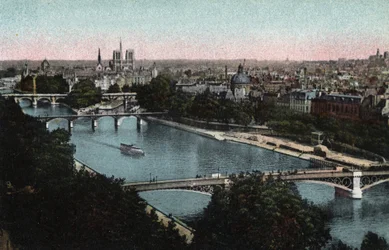 Parigi: panorama della Senna verso la Cattedrale di Notre Dame (Notre-Dame) e l