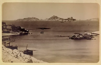 La città di Marsiglia e i suoi dintorni intorno al 1885-1890: il castello d