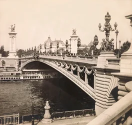 Esposizione Universale del 1900 a Parigi: Il ponte Alessandro III